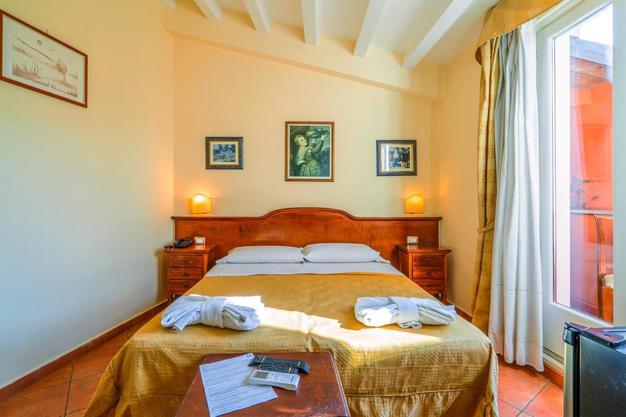 Hotel Mediterraneo Συρακούσες Εξωτερικό φωτογραφία