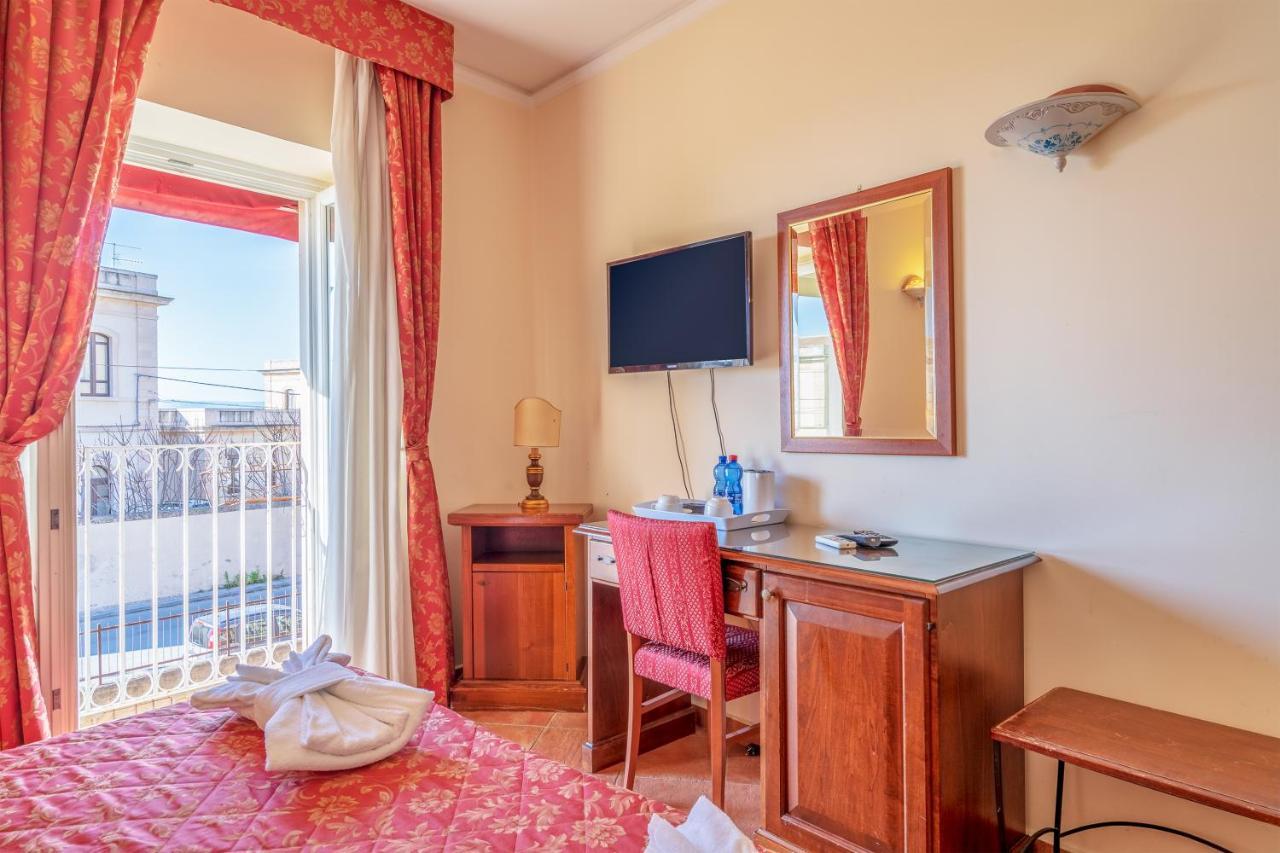 Hotel Mediterraneo Συρακούσες Εξωτερικό φωτογραφία