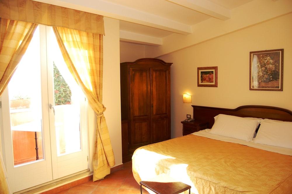 Hotel Mediterraneo Συρακούσες Εξωτερικό φωτογραφία