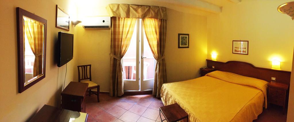 Hotel Mediterraneo Συρακούσες Εξωτερικό φωτογραφία