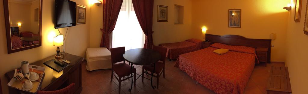 Hotel Mediterraneo Συρακούσες Εξωτερικό φωτογραφία